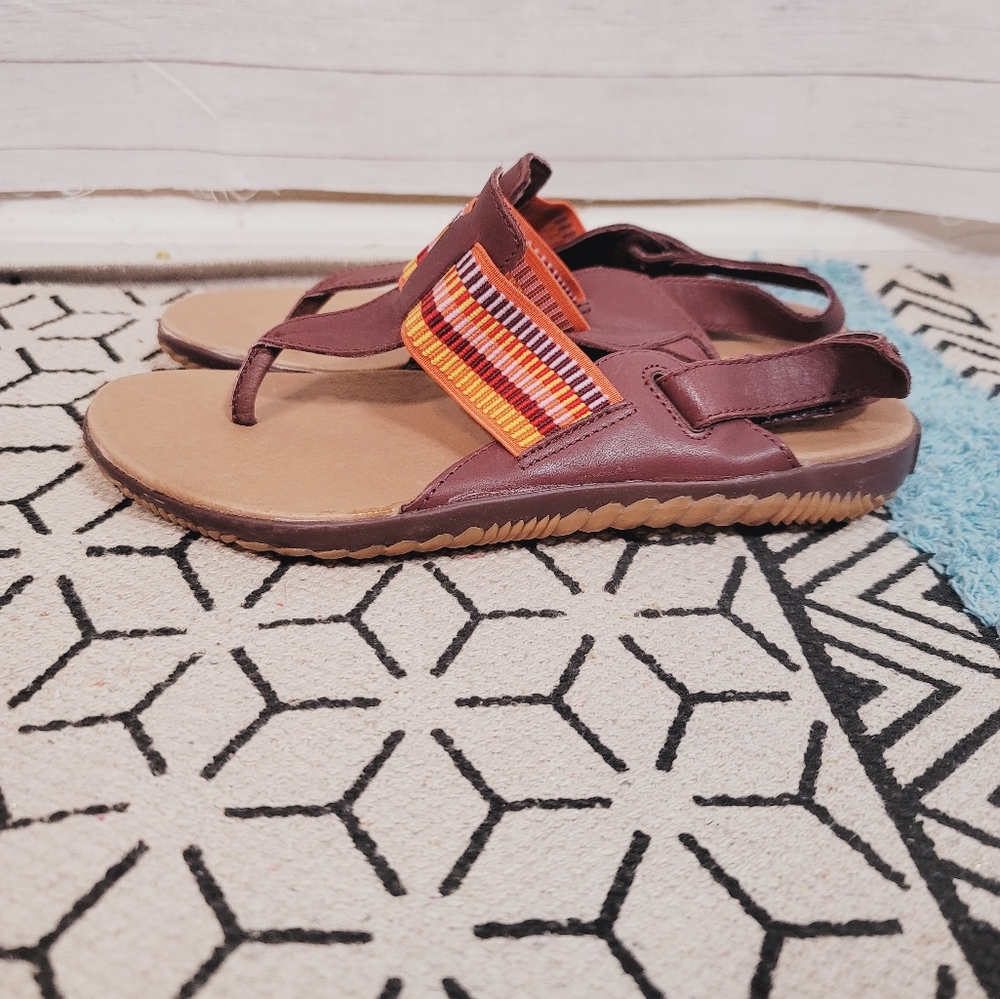 SOREL Out and About Plus Sandal, in ELDERBERRY, SZ 8 NWOT